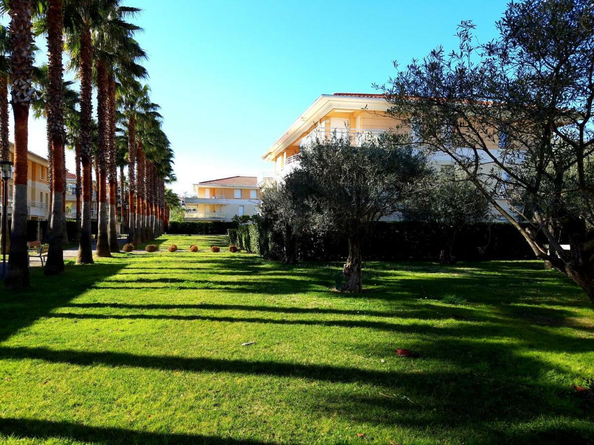 דירות Les Jardins D'אנטיב מראה חיצוני תמונה